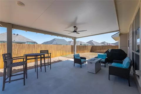2024 Kathryn Dr, Bryan, TX 77807 photo 25