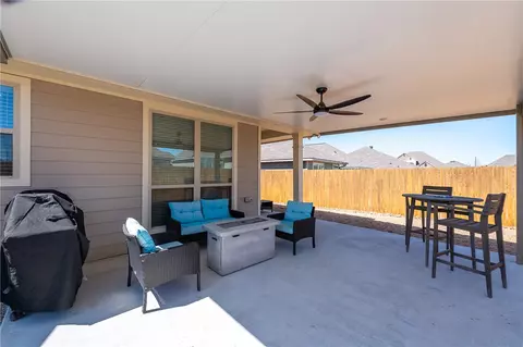 2024 Kathryn Dr, Bryan, TX 77807 photo 22