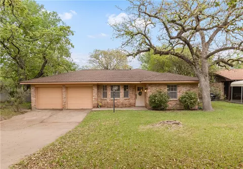 1213 Westover St, College Station, TX 77840