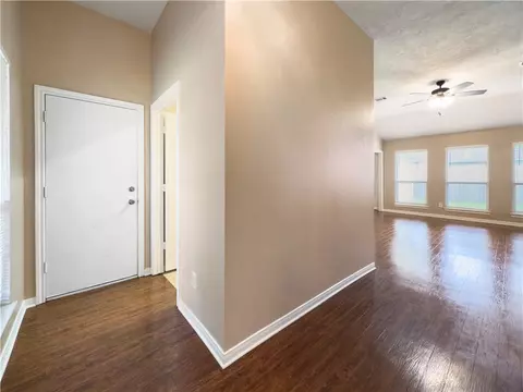 1500 Prairie Dr, Bryan, TX 77802 photo 3