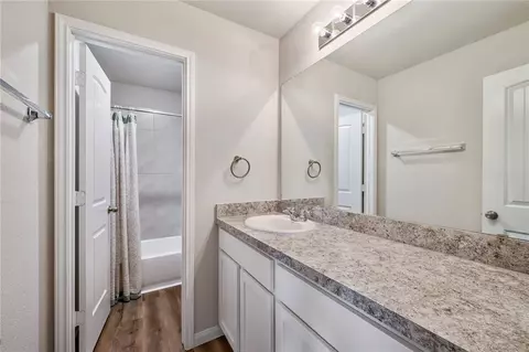 Bath - 973 Harper Ln, Bryan, TX 77803 photo 2 of 2