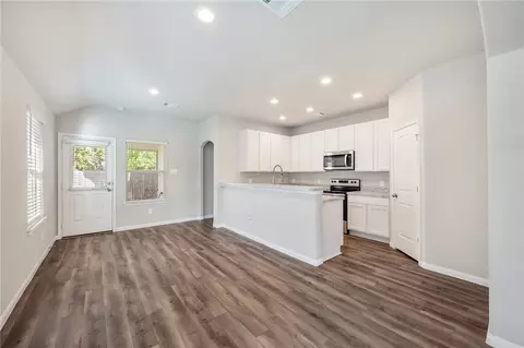 Living - 973 Harper Ln, Bryan, TX 77803 photo 3 of 4