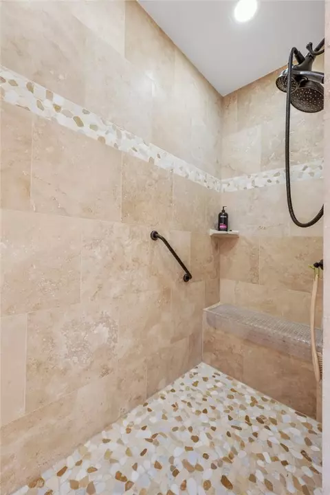 Bath - 3068 Archer Cir, Bryan, TX 77808 photo 3 of 4