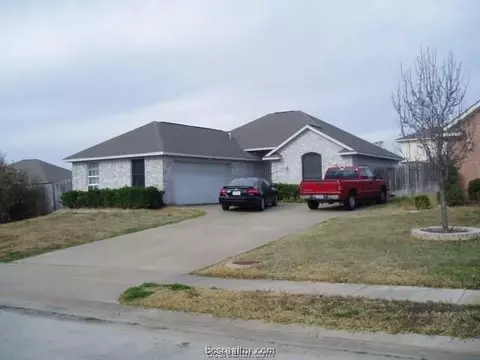 2401 Trace Mdws, College Station, TX 77845