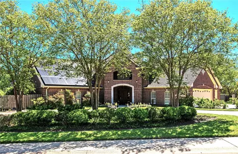 6015 Augusta Cir, College Station, TX 77845