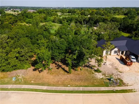 3408 Mahogany Dr, Bryan, TX 77807 photo 12