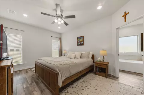 2903 Spector Dr, Bryan, TX 77808 photo 16