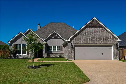 3021 Wolfpack Loop, Bryan, TX 77808