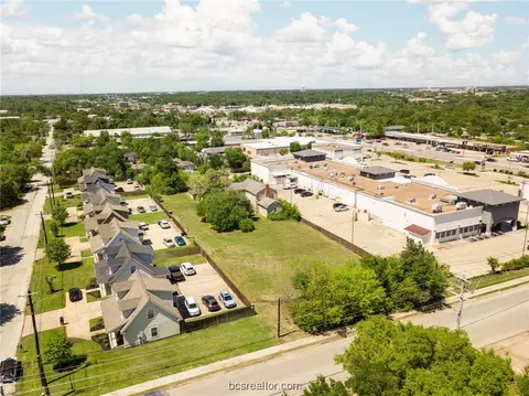 600 N Avenue E, Bryan, TX 77801 photo 14