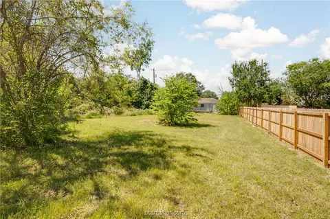 600 N Avenue E, Bryan, TX 77801 photo 9