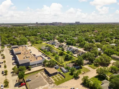 600 N Avenue E, Bryan, TX 77801 photo 4