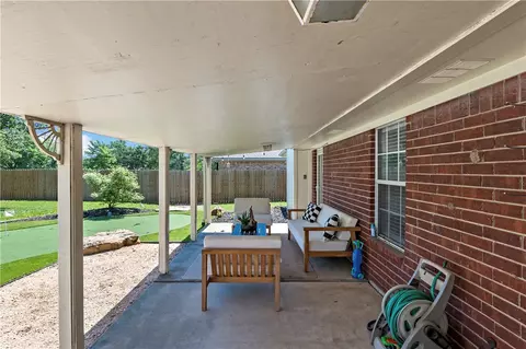 Exterior - 2809 Brandywine Cir, Bryan, TX 77807 photo 4 of 4