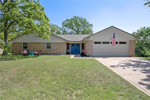 2743 San Felipe Dr, College Station, TX 77845