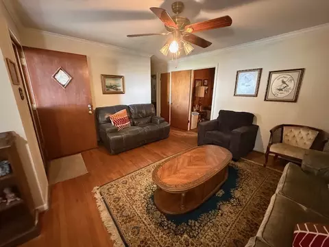 Living - 800 Union St, Bryan, TX 77801 photo 4 of 5