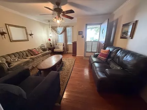Living - 800 Union St, Bryan, TX 77801 photo 3 of 5