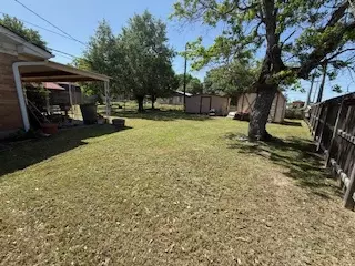 Exterior - 800 Union St, Bryan, TX 77801 photo 9 of 14