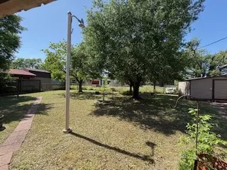Exterior - 800 Union St, Bryan, TX 77801 photo 7 of 14