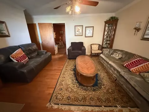 Living - 800 Union St, Bryan, TX 77801 photo 1 of 5