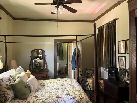 Bedroom - 1100 Maple, Calvert, TX 77837 photo 2 of 4