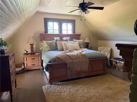 Bedroom - 1100 Maple, Calvert, TX 77837 photo 2 of 3