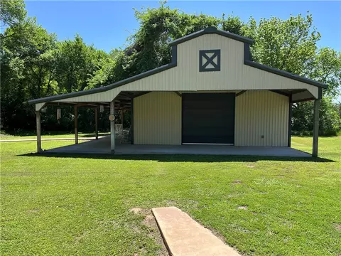 Other - 1100 Maple, Calvert, TX 77837 photo 3 of 5