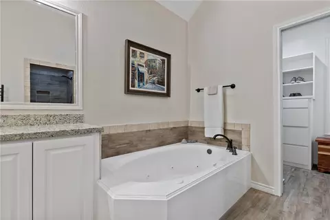 2008 Lexi Ln, Bryan, TX 77807 photo 22