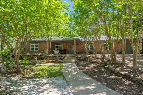 5967 Piper Ln, College Station, TX 77845