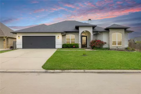 4415 Hadleigh Ln, College Station, TX 77845