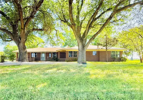 1278 Fm 1644, Hearne, TX 77859