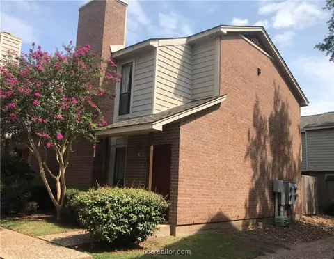 1904 Dartmouth Street F4, College Station, TX 77840
