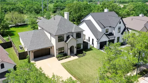 3309 Legacy Ct, Bryan, TX 77802