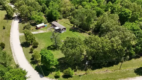 19781 County Road 431, Marquez, TX 77865