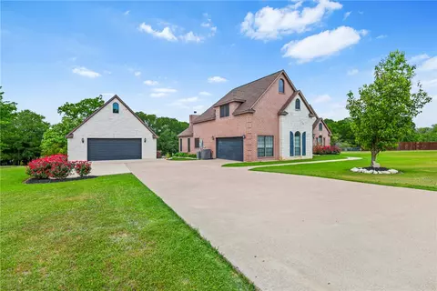 4883 Blazing Trl, Bryan, TX 77808 photo 2