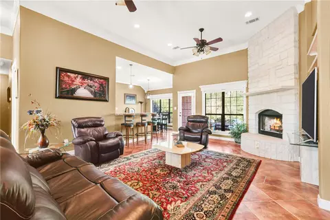 4883 Blazing Trl, Bryan, TX 77808 photo 5