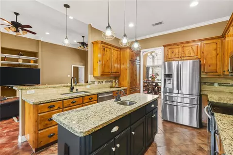 4883 Blazing Trl, Bryan, TX 77808 photo 7