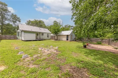 1206 E 28th St, Bryan, TX 77803 photo 42