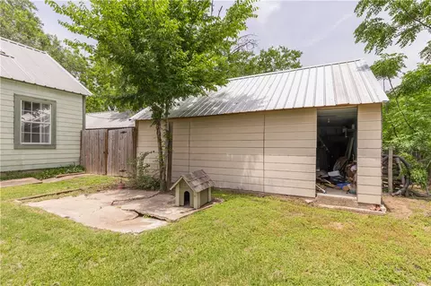 1206 E 28th St, Bryan, TX 77803 photo 40