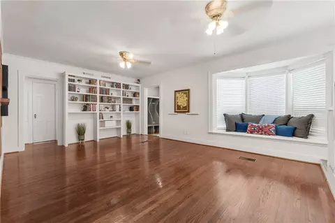 1206 E 28th St, Bryan, TX 77803 photo 6
