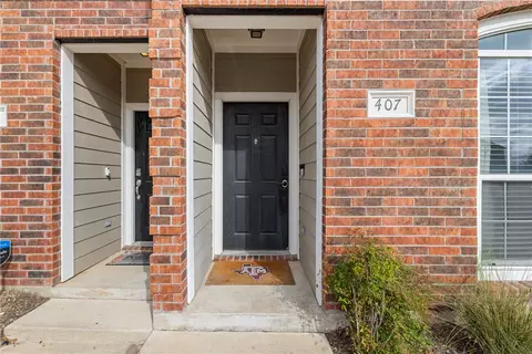 305 Holleman Drive E 407, College Station, TX 77840