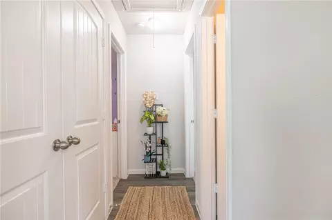 Entry Way - 990 Harper Ln, Bryan, TX 77803 photo 4 of 4
