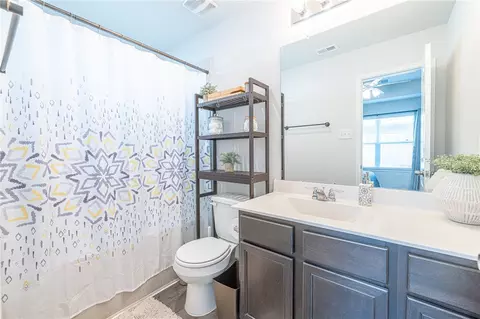 Bath - 990 Harper Ln, Bryan, TX 77803 photo 1 of 2