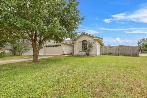 3822 Westfield Dr, College Station, TX 77845