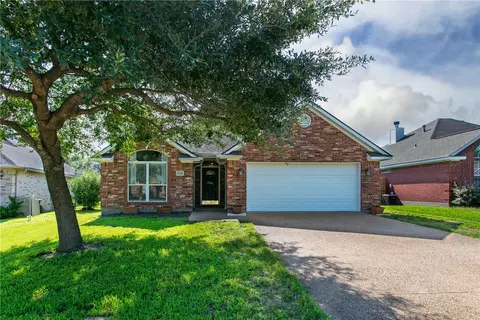 244 Stuttgart Cir, College Station, TX 77845