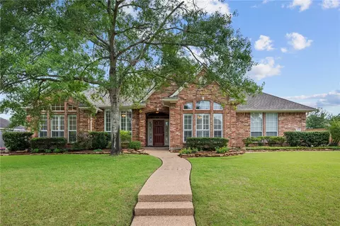 5010 Commonwealth Ct, College Station, TX 77845