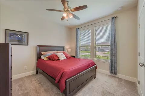 4261 Harding Way, Bryan, TX 77802 photo 18