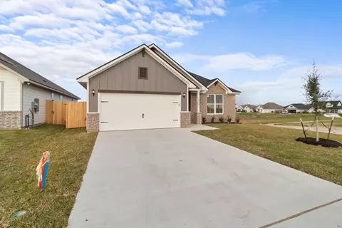 1920 Stubbs Dr, Bryan, TX 77807 photo 4