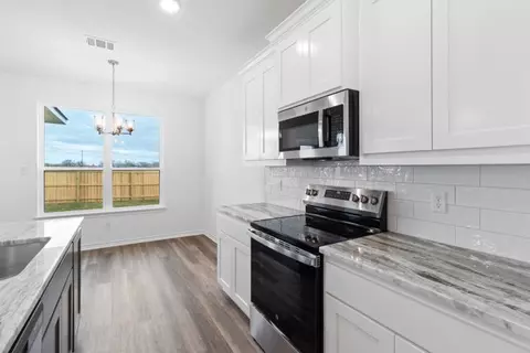 1920 Stubbs Dr, Bryan, TX 77807 photo 18