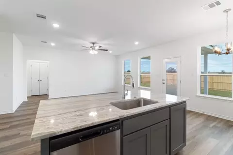 1920 Stubbs Dr, Bryan, TX 77807 photo 21