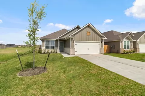 1905 Stubbs Dr, Bryan, TX 77807 photo 3