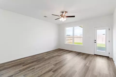 1905 Stubbs Dr, Bryan, TX 77807 photo 14